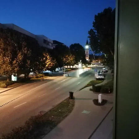Lejlighed City Pearl Apartman *